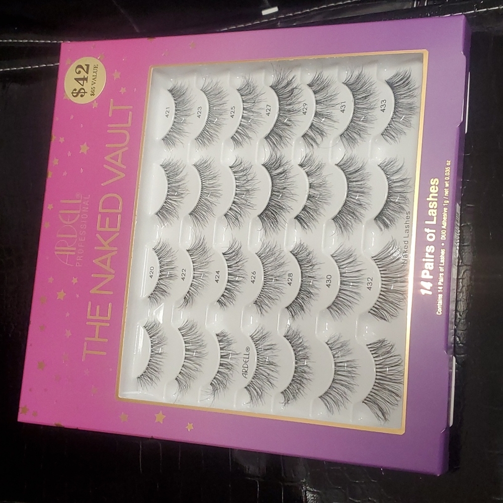 Lashes gift set Naked Ardell Ulta gift